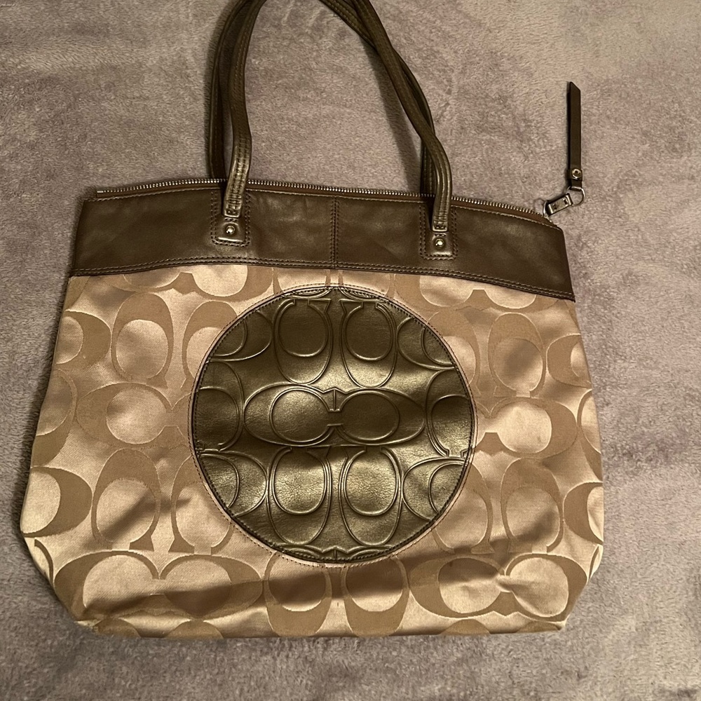 Coach tote bag. Tan and brown